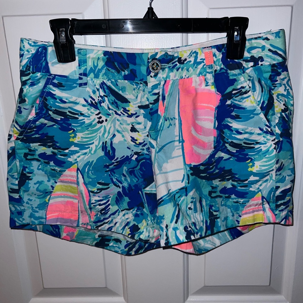 Lilly Pulitzer  “the Callahan” short size 2 EUC
